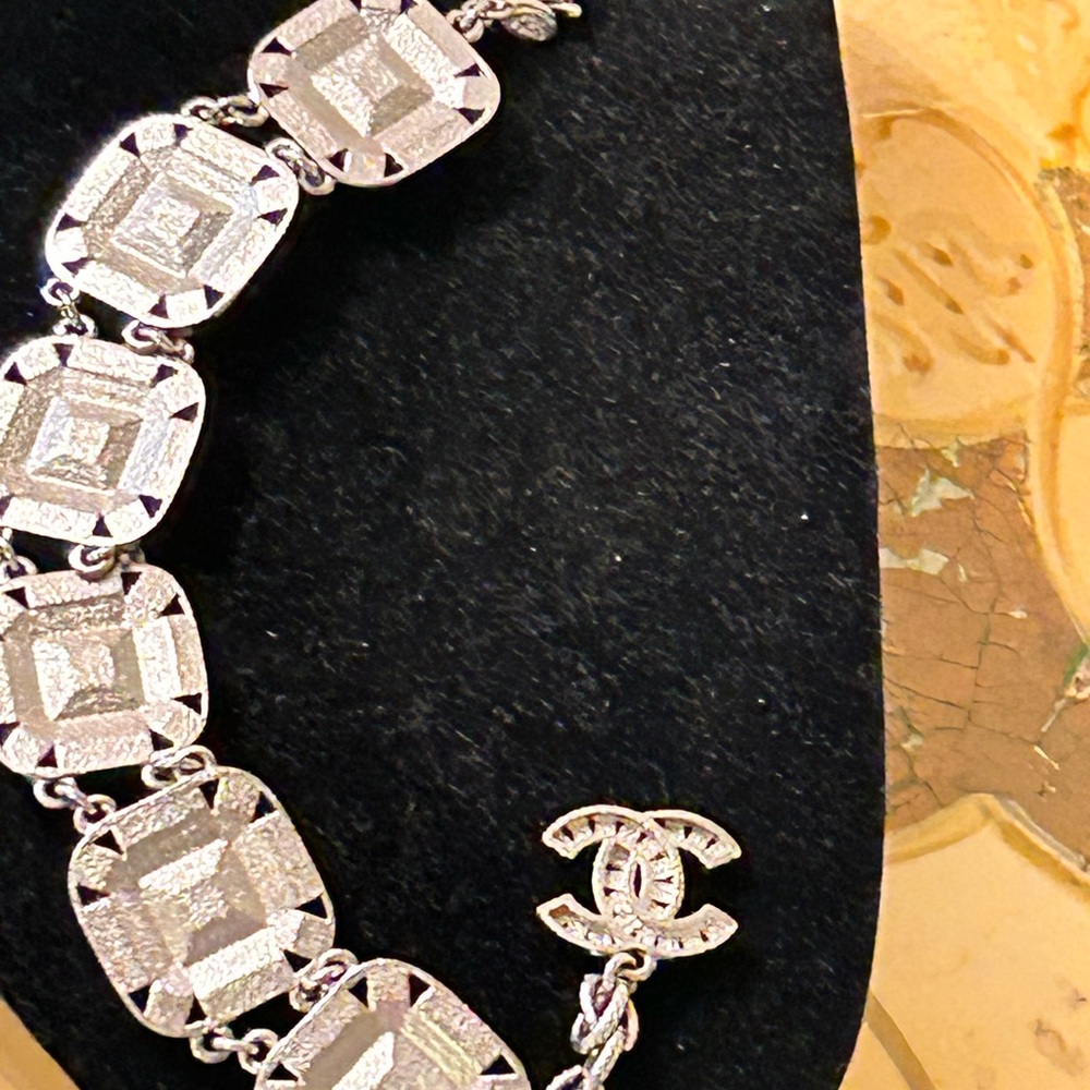 Chanel Bracelet Authentic - Picture 5 of 6